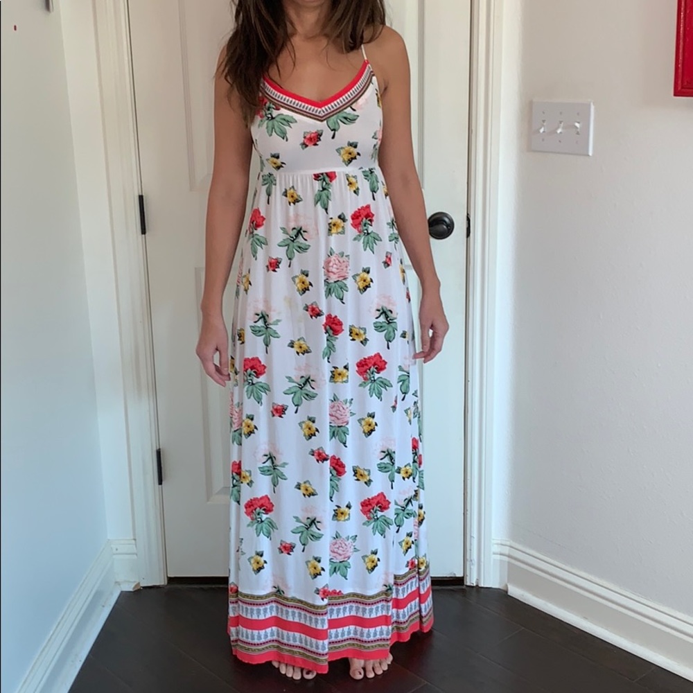 Floral Maxi Dress W/ Open Back